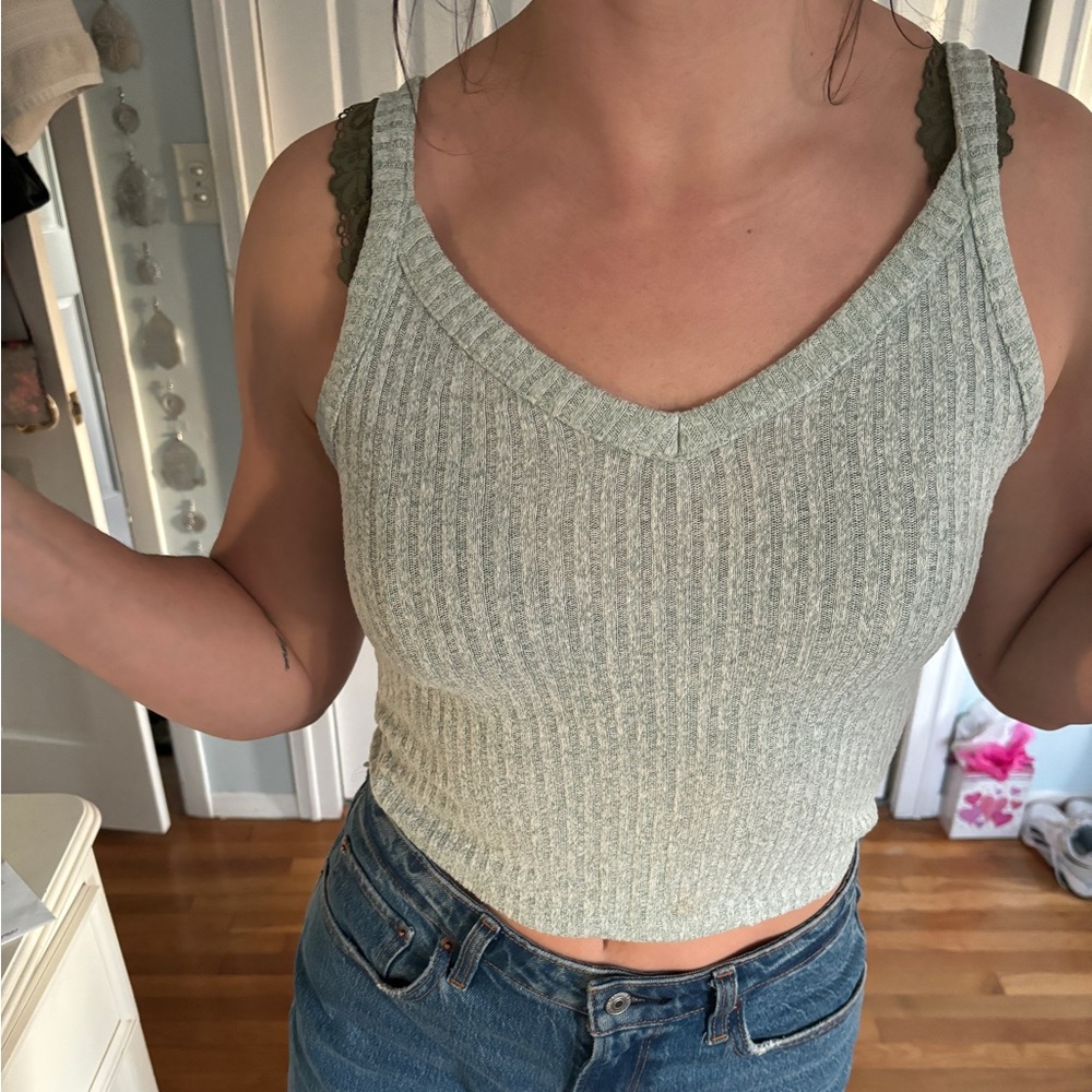 American Eagle Cropped Tank Top